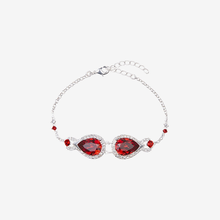 Bracelet en argent et pierres rouges de la collection Rouge divine du Moulin Rouge par On aura tout vu